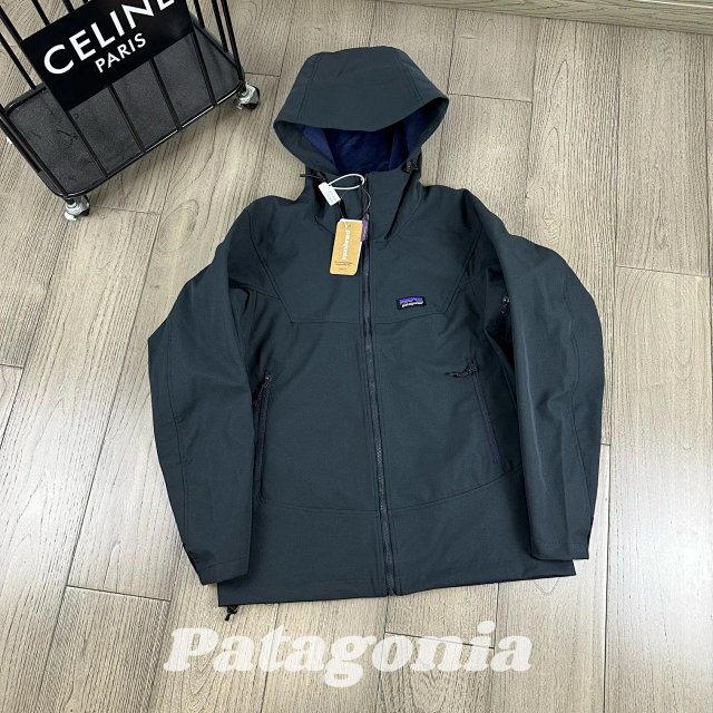 Patagonia Jacket: seller detail photo 3