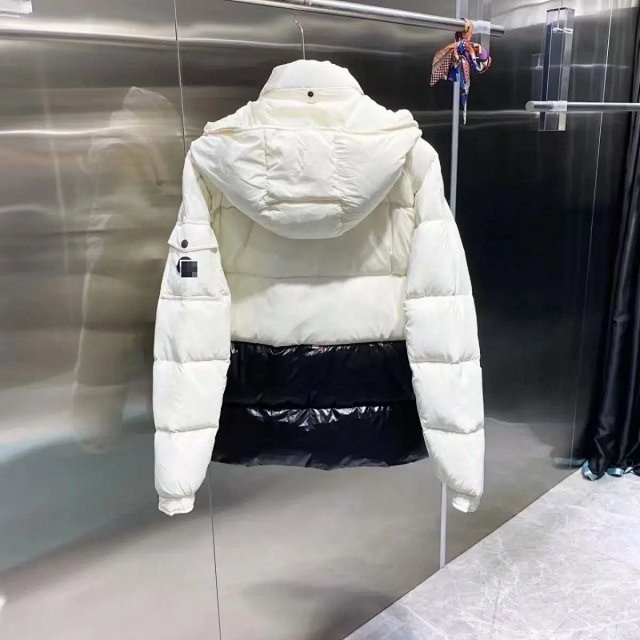 Moncler Puffer Jacket: seller detail photo 9