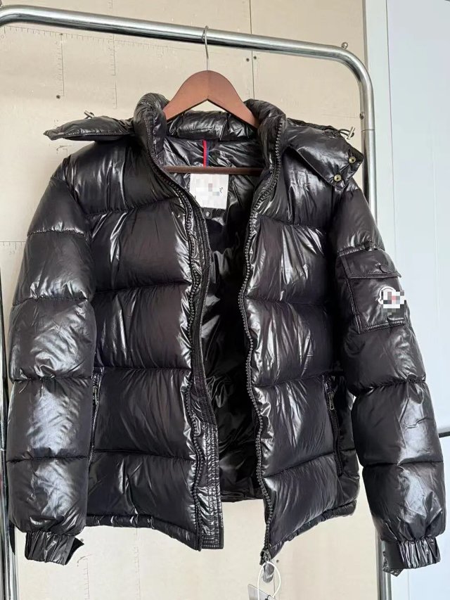 Moncler Puffer Jacket: seller detail photo 9