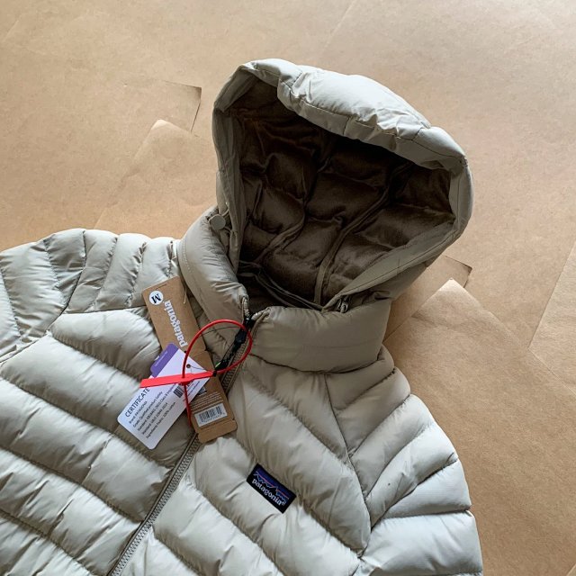 Patagonia Puffer Jacket: seller detail photo 9