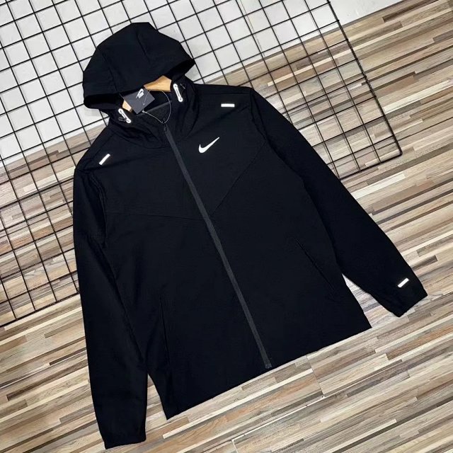 Nike Windbreaker Jacket: seller detail photo 6