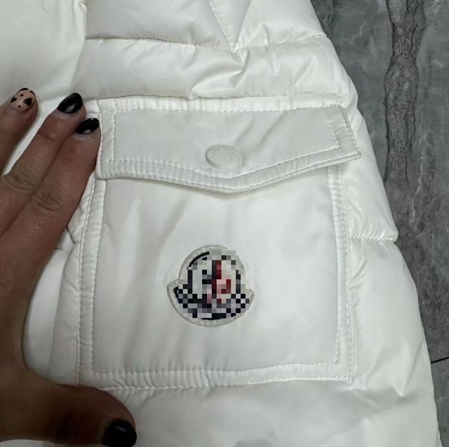 Moncler Puffer Jacket: seller detail photo 9
