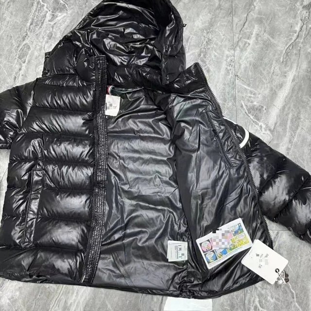 Moncler Puffer Jacket: seller detail photo 11