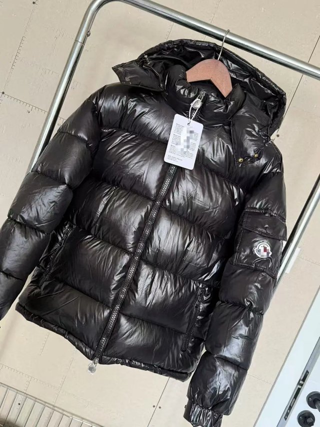 Moncler Puffer Jacket: seller detail photo 2