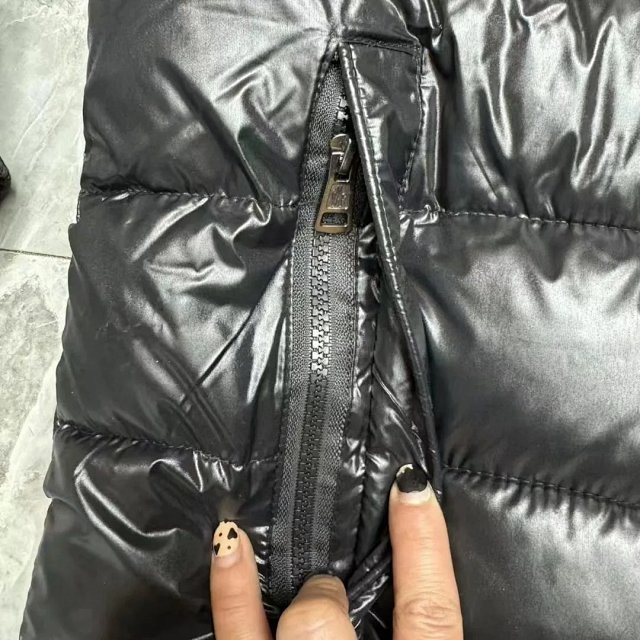 Moncler Puffer Jacket: seller detail photo 12