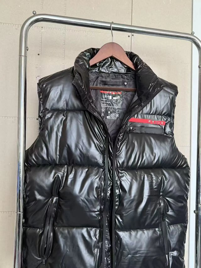 Prada Puffer Jacket: seller detail photo 7