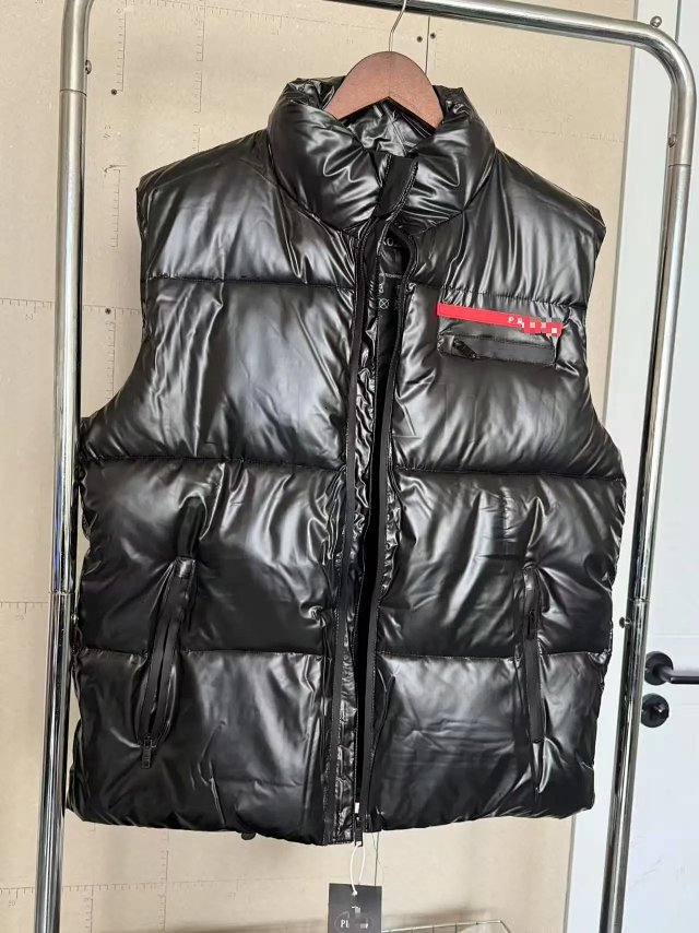 Prada Puffer Jacket: seller detail photo 6