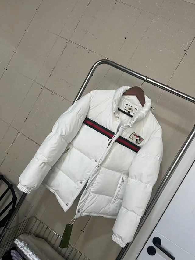 Gucci Puffer Jacket: seller detail photo 6