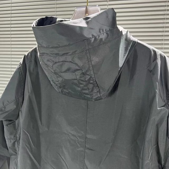 Stone Island Jacket: seller detail photo 9