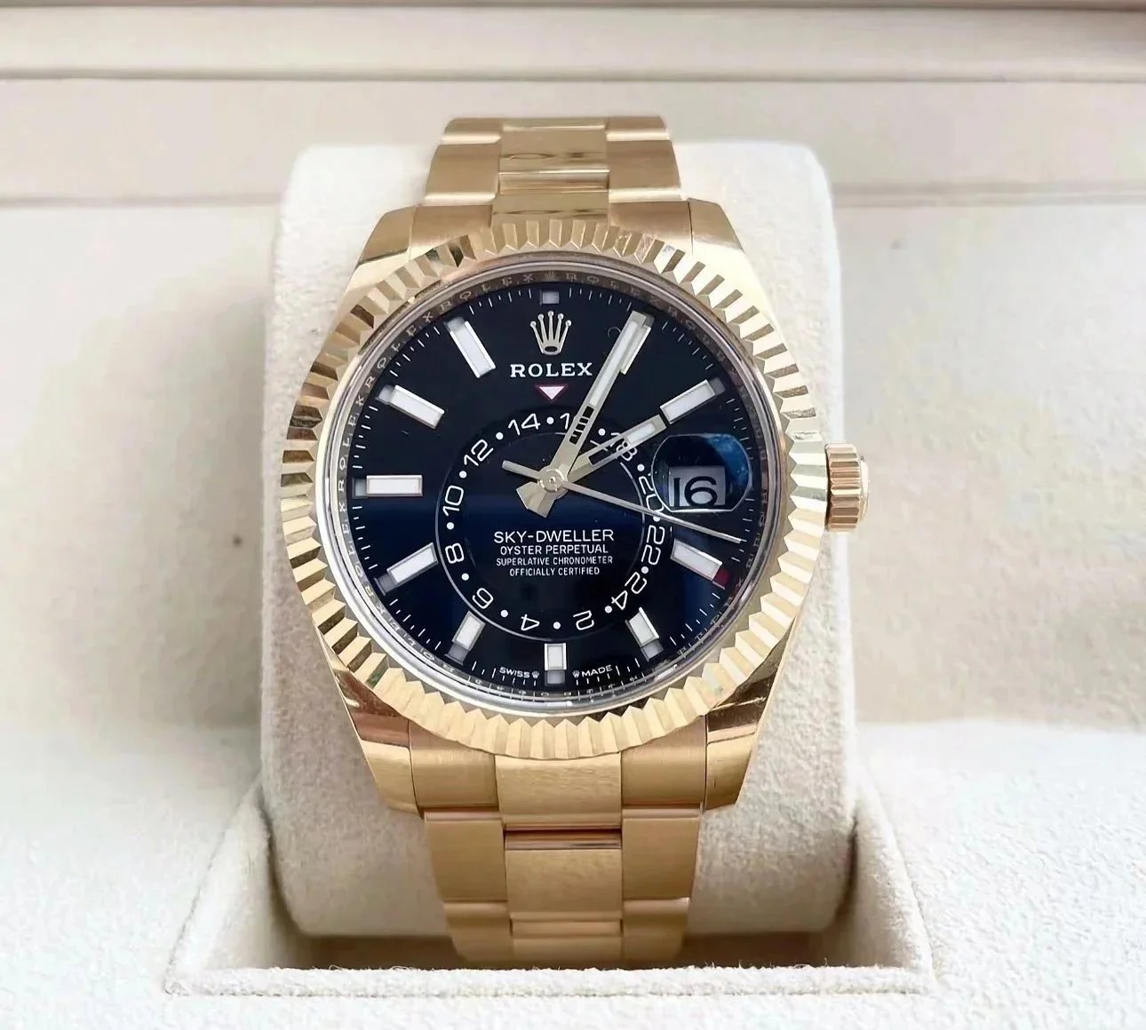 Rolex Watches Submariner Date — 34