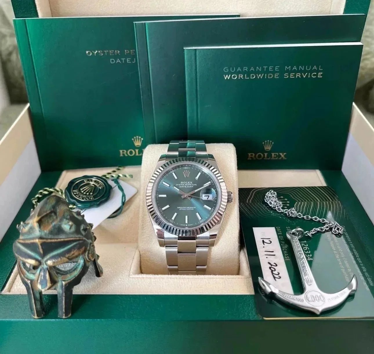 Rolex Watches Submariner Date image 10