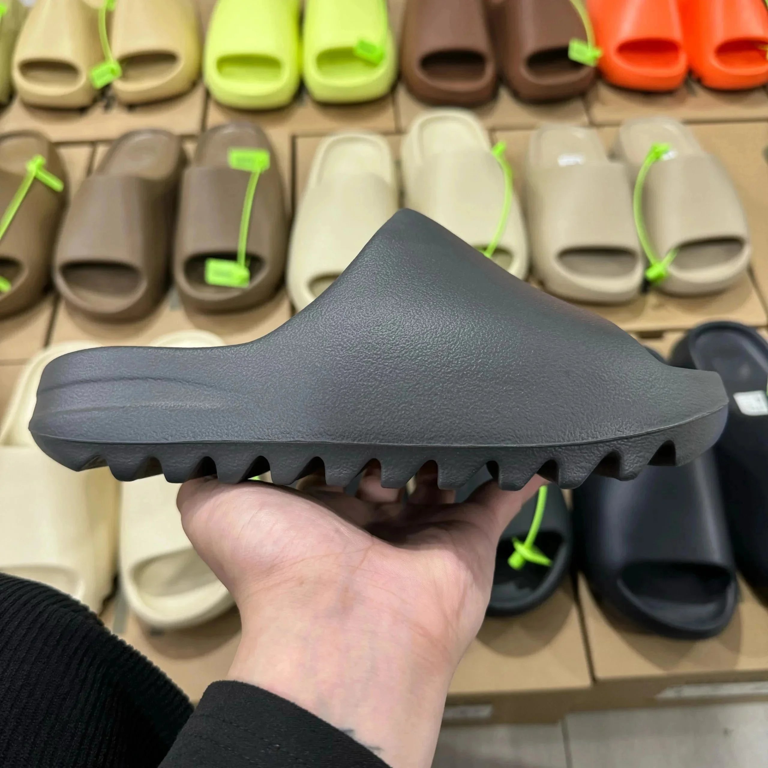 ID4132 Deep Grey Matte