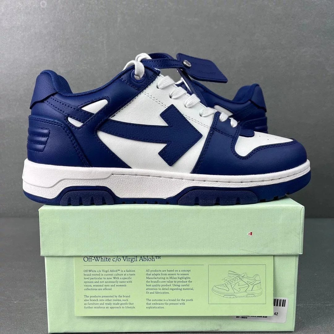 Off-White Arrow Sneakers - 4/43