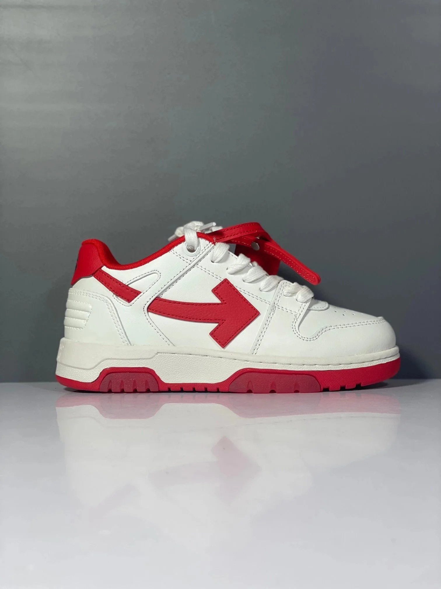 Off-White Arrow Sneakers - 38/43