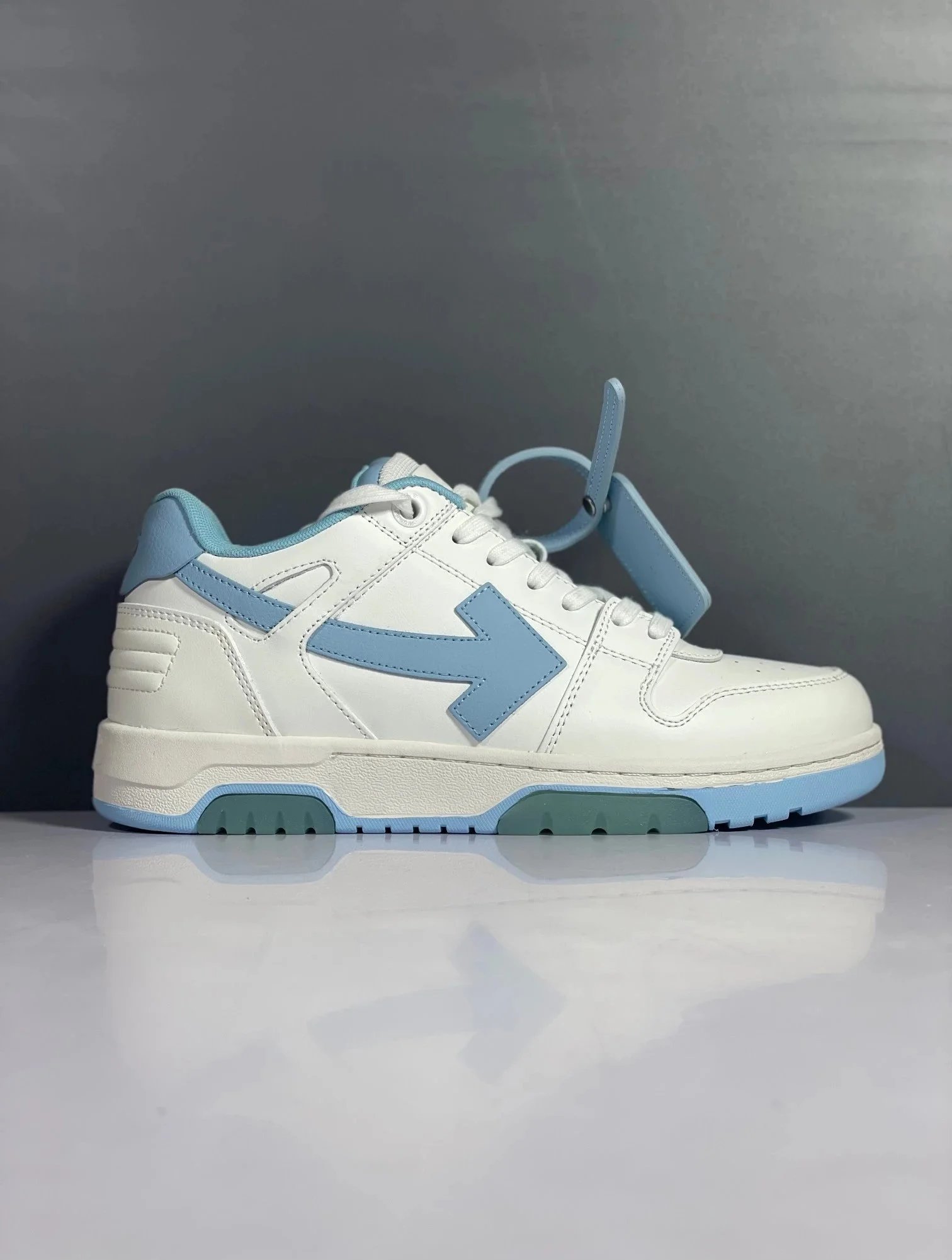 Off-White Arrow Sneakers - 30/43