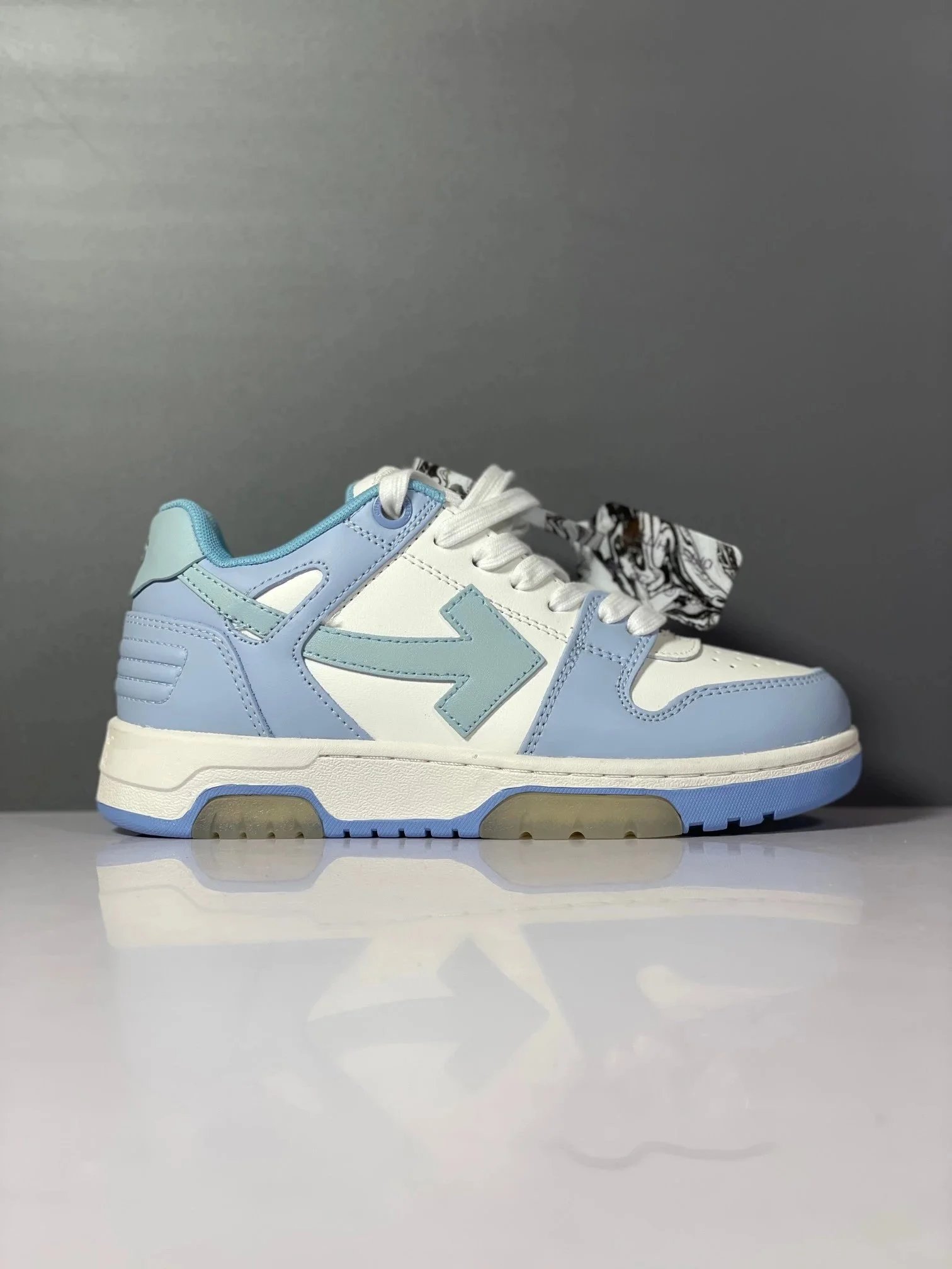 Off-White Arrow Sneakers - 17/43