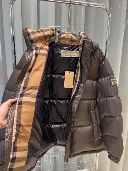 Burberry London England Down Jacket Black - 15