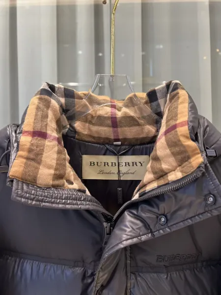 Burberry London England Down Jacket Black - 9