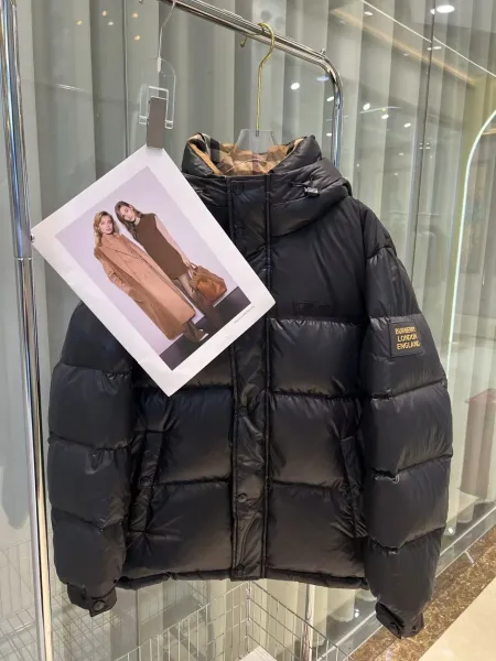 Burberry London England Down Jacket Black - 12