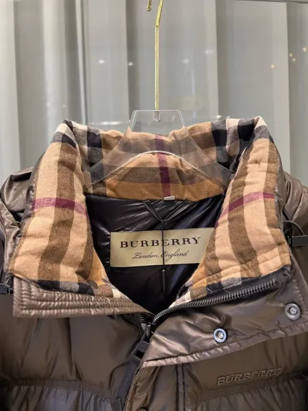 Burberry London England Down Jacket Black - 7
