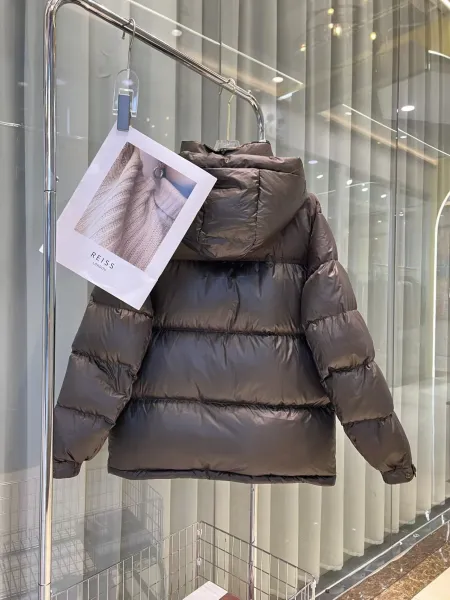 Burberry London England Down Jacket Black - 14