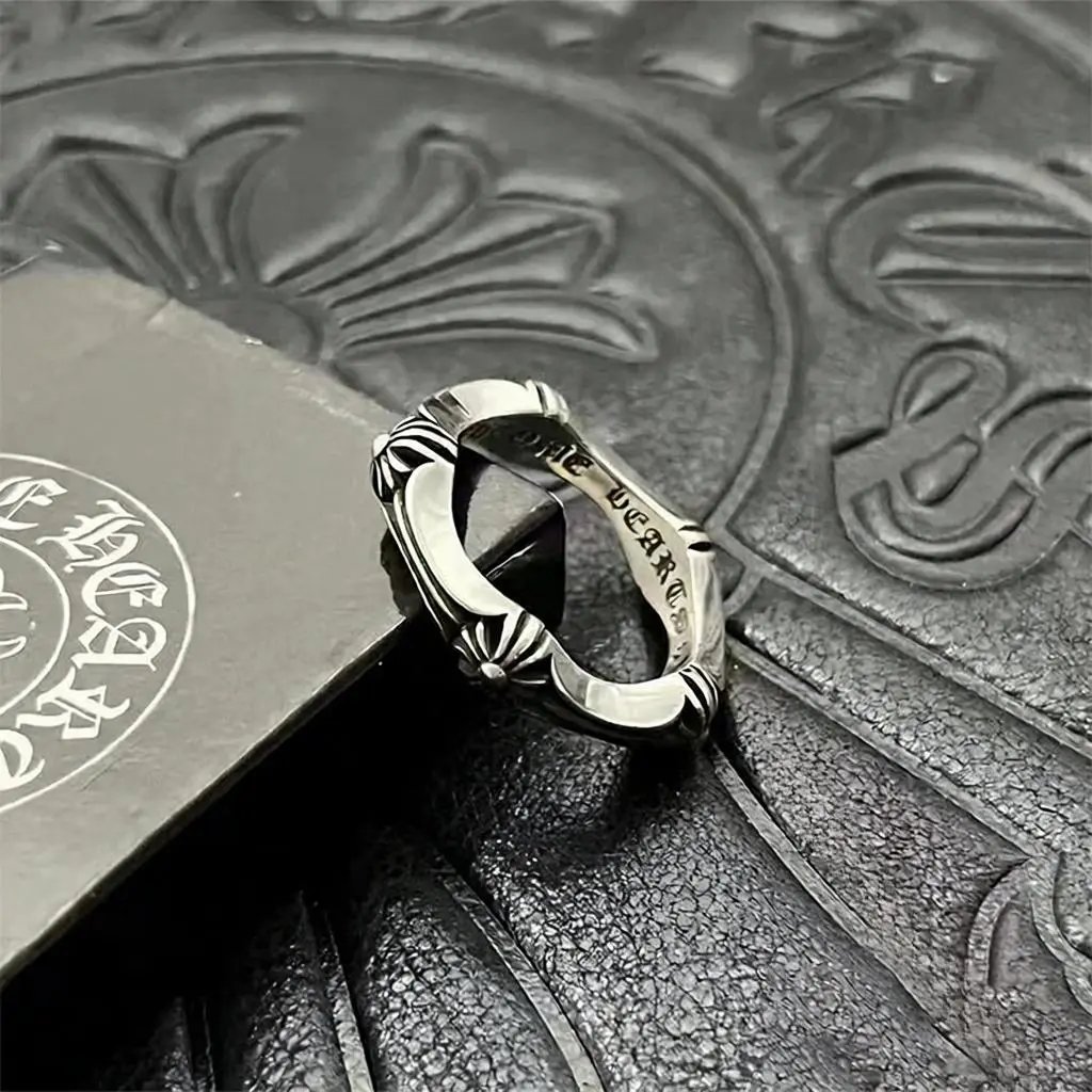 One Wear Silver Gothic Ring Accessories