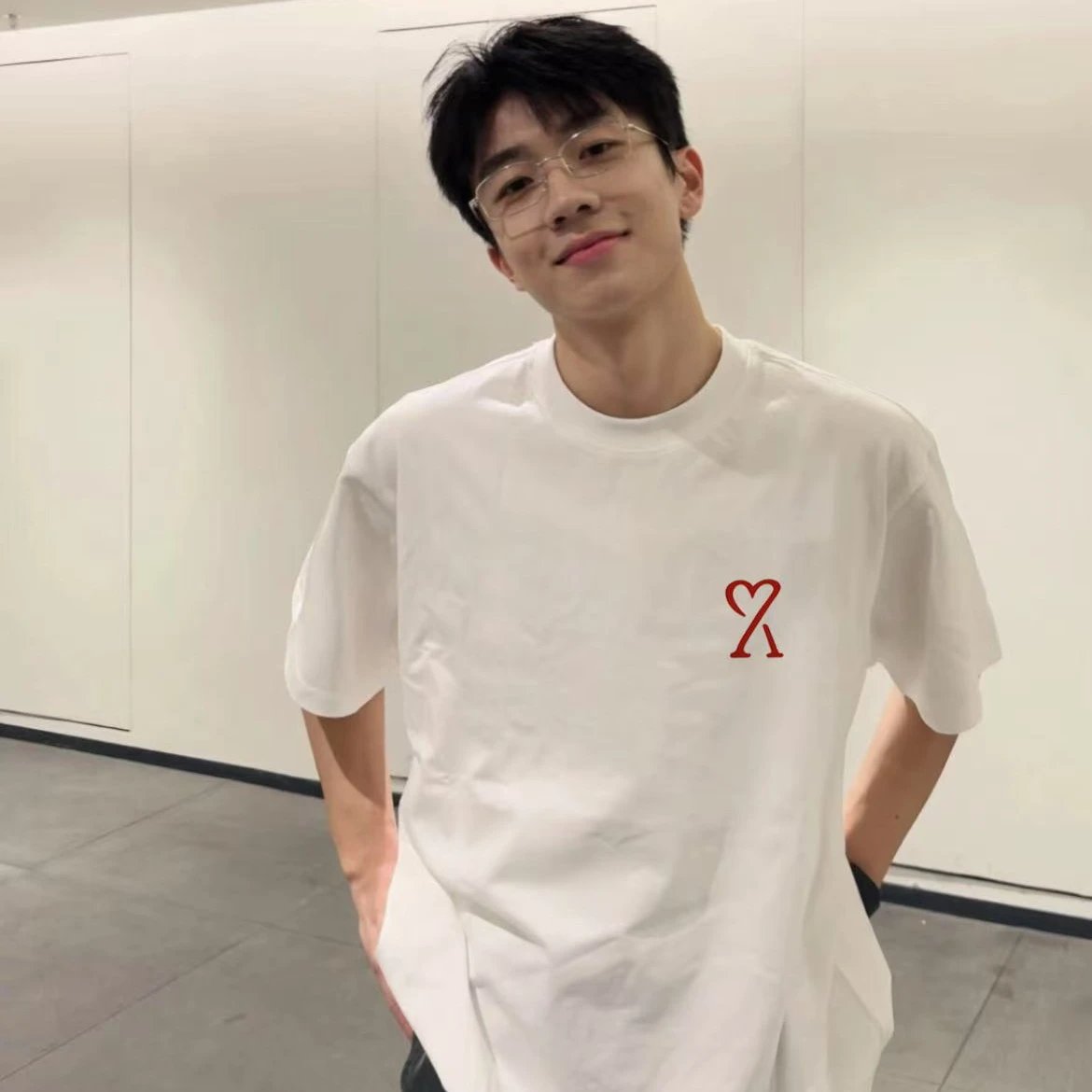 White Cotton T-Shirt With Red Logo Casual Style