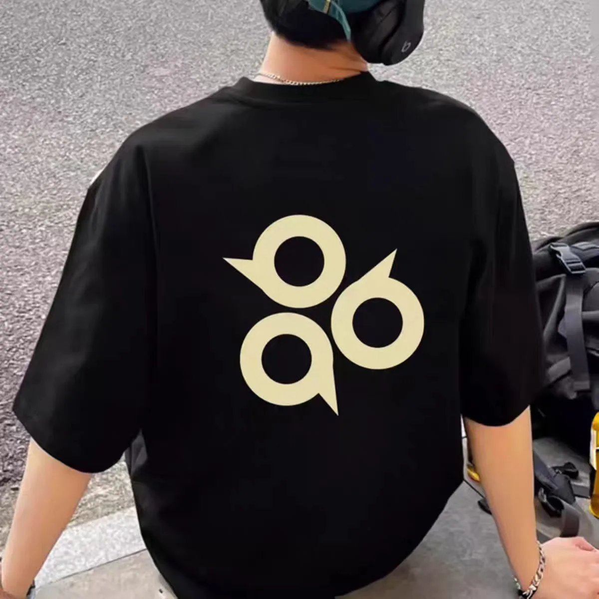 Unisex Black T-Shirt With Abstract Logo Design