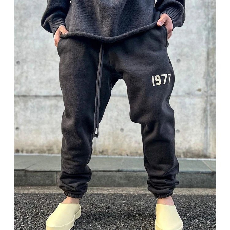 Unisex 1977 Black Casual Sweatpants