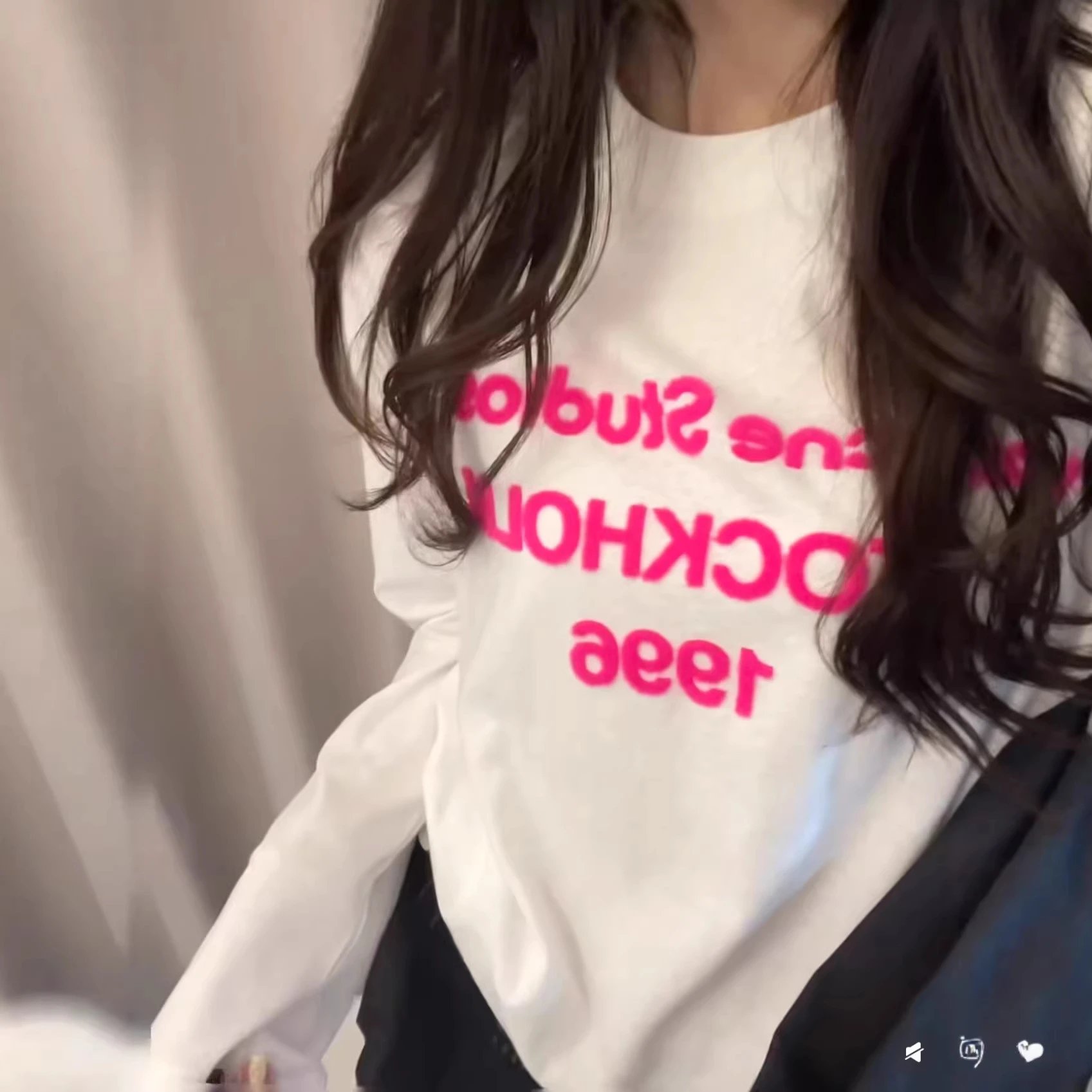 White Long Sleeve Pink Print Casual T-Shirt