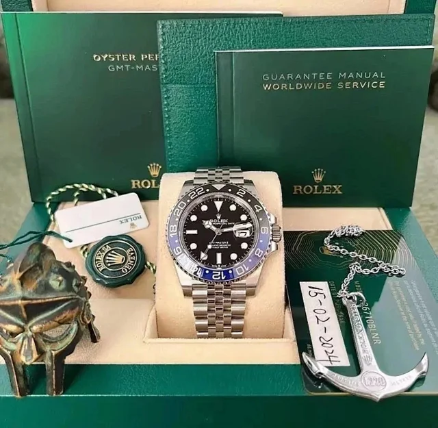 Rolex Watches Submariner Date diver watch product detail image 7
