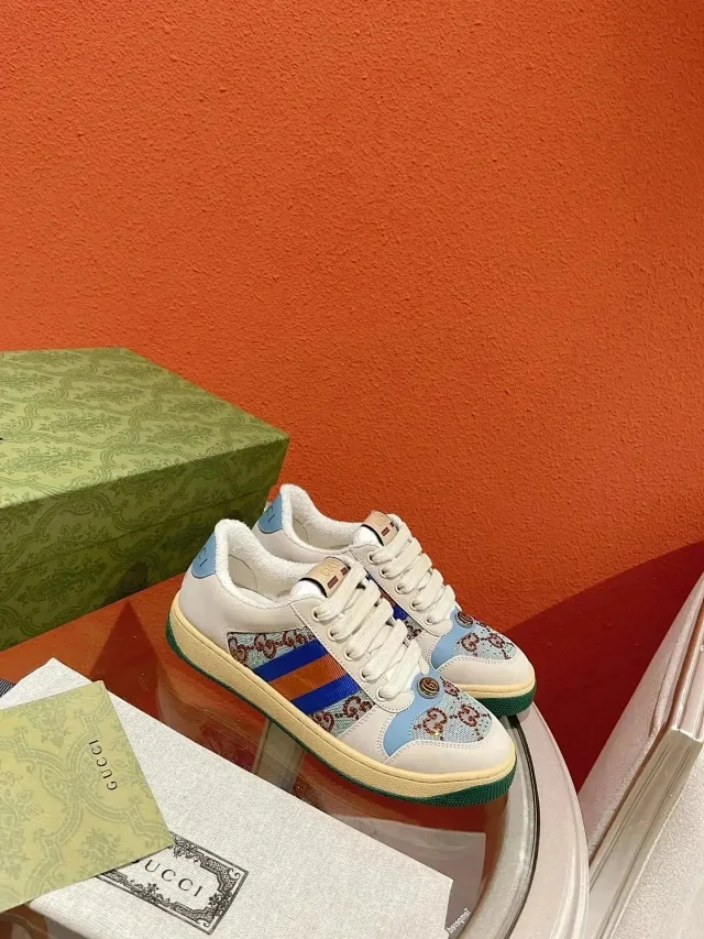 Gucci Sneakers Low-Top Lace-Up with Web Stripe and GG Canvas product detail image 5