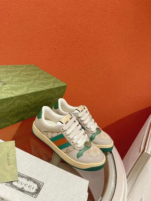Gucci Sneakers Low-Top Lace-Up with Web Stripe and GG Canvas product detail image 4