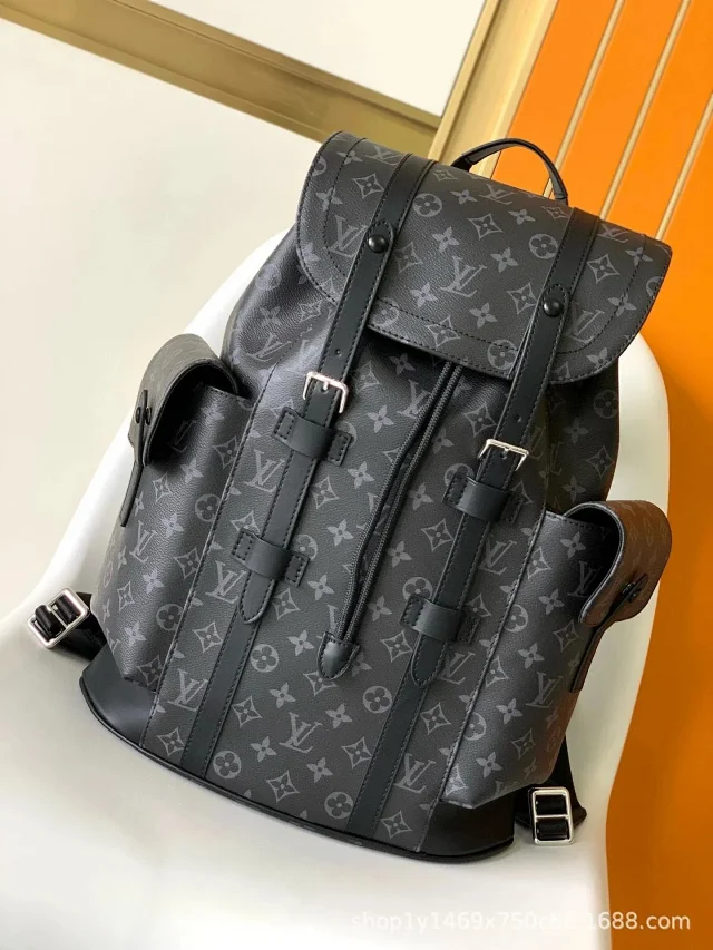 Louis Vuitton Travel Bags Monogram duffel bag product detail image 6