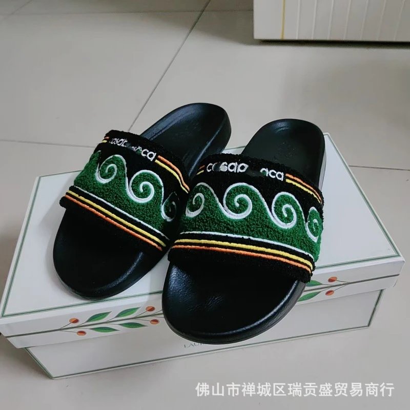 C&A Slippers Embroidered slide — Wave 3