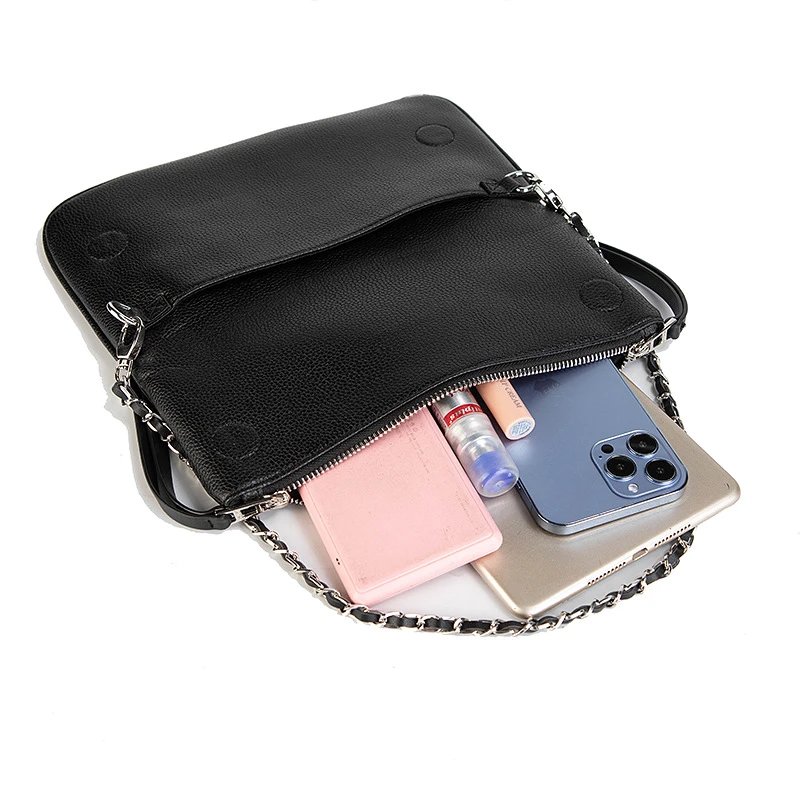 Design Chain Shoulder Bag with Snake-Embossed Texture and Wing Clasp in Off-White - 14