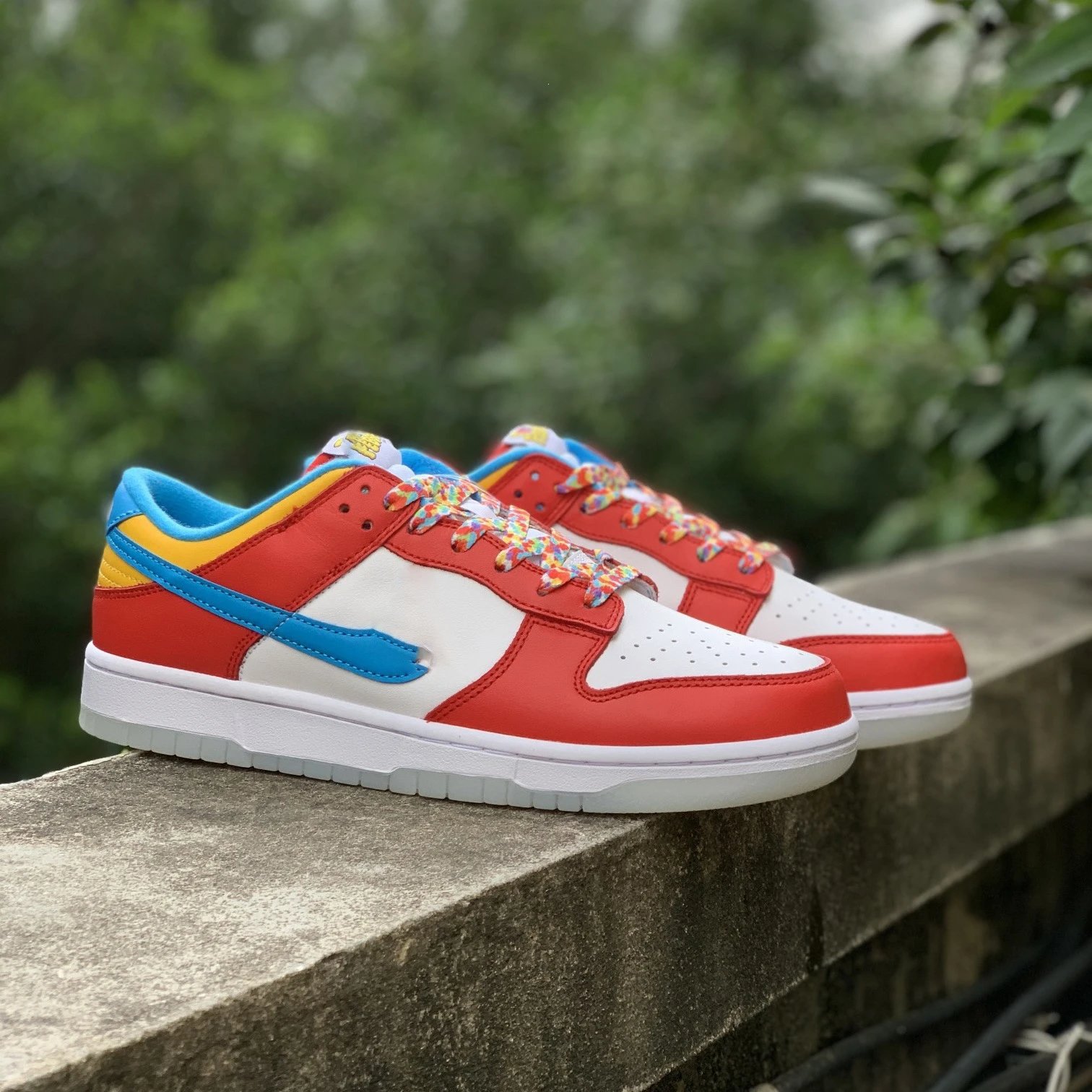 Graffiti Colorblock SB Casual Sneaker photo 3