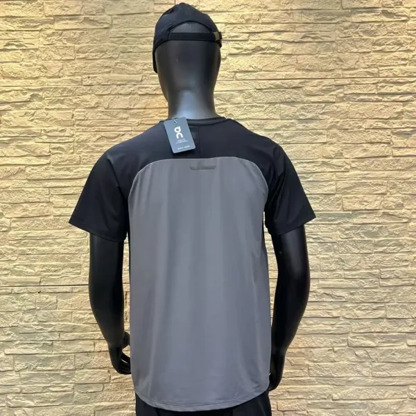 On Running Performance T-Shirt Blue Activewear - 6
