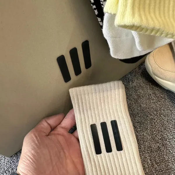 Off-White x Nike Socks Triple Stripe White Beige Black Yellow Gray Socks - 19