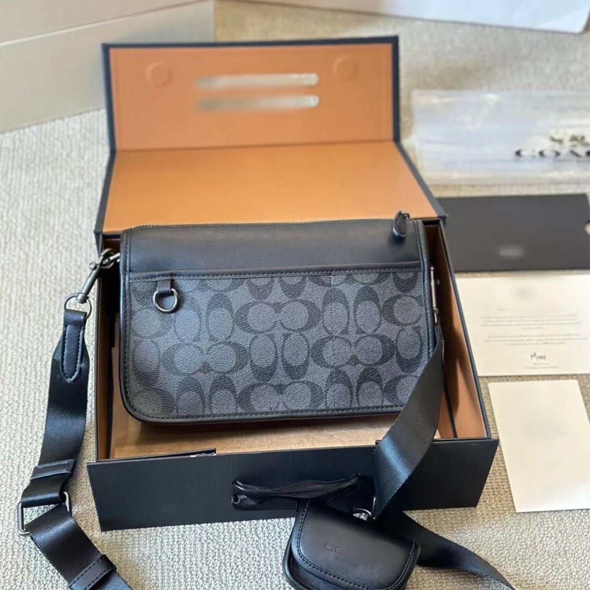 Vintage Single-Shoulder Cross-Body Bag with Wallet