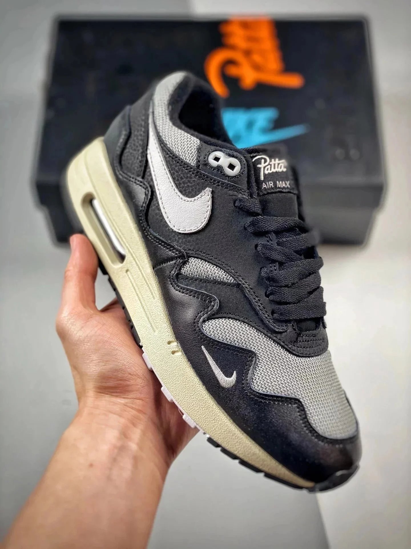 Nike Air Max 1 Wave Burgundy Sneakers - 11