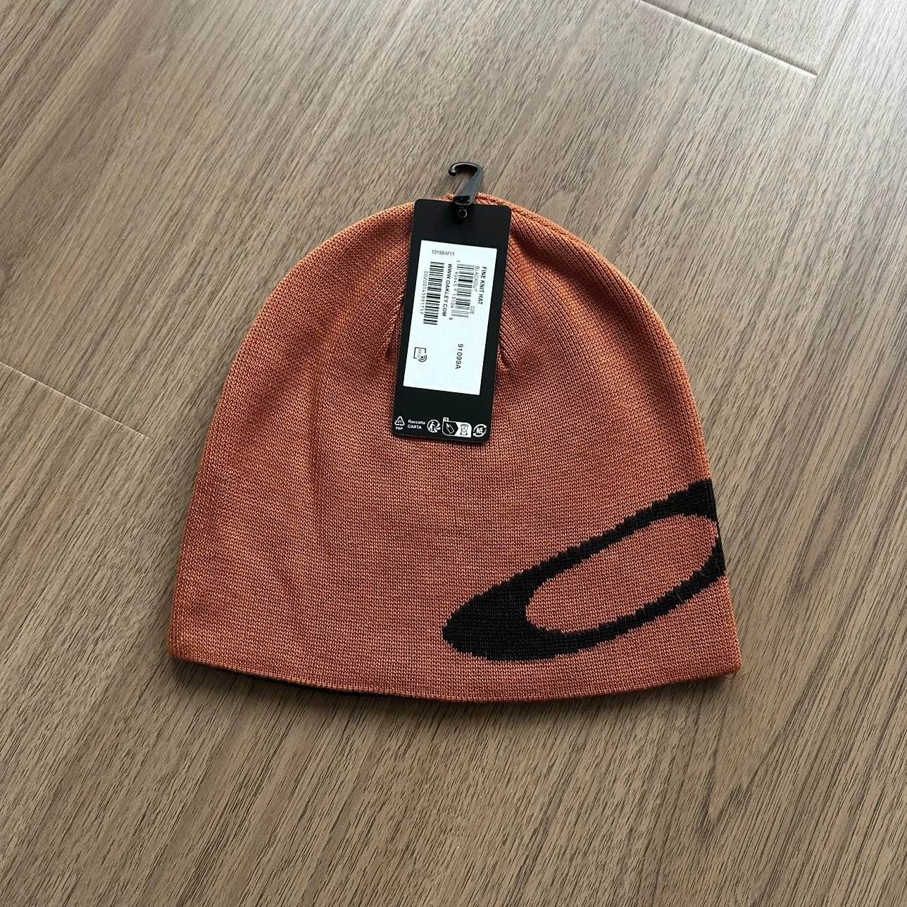 brick red