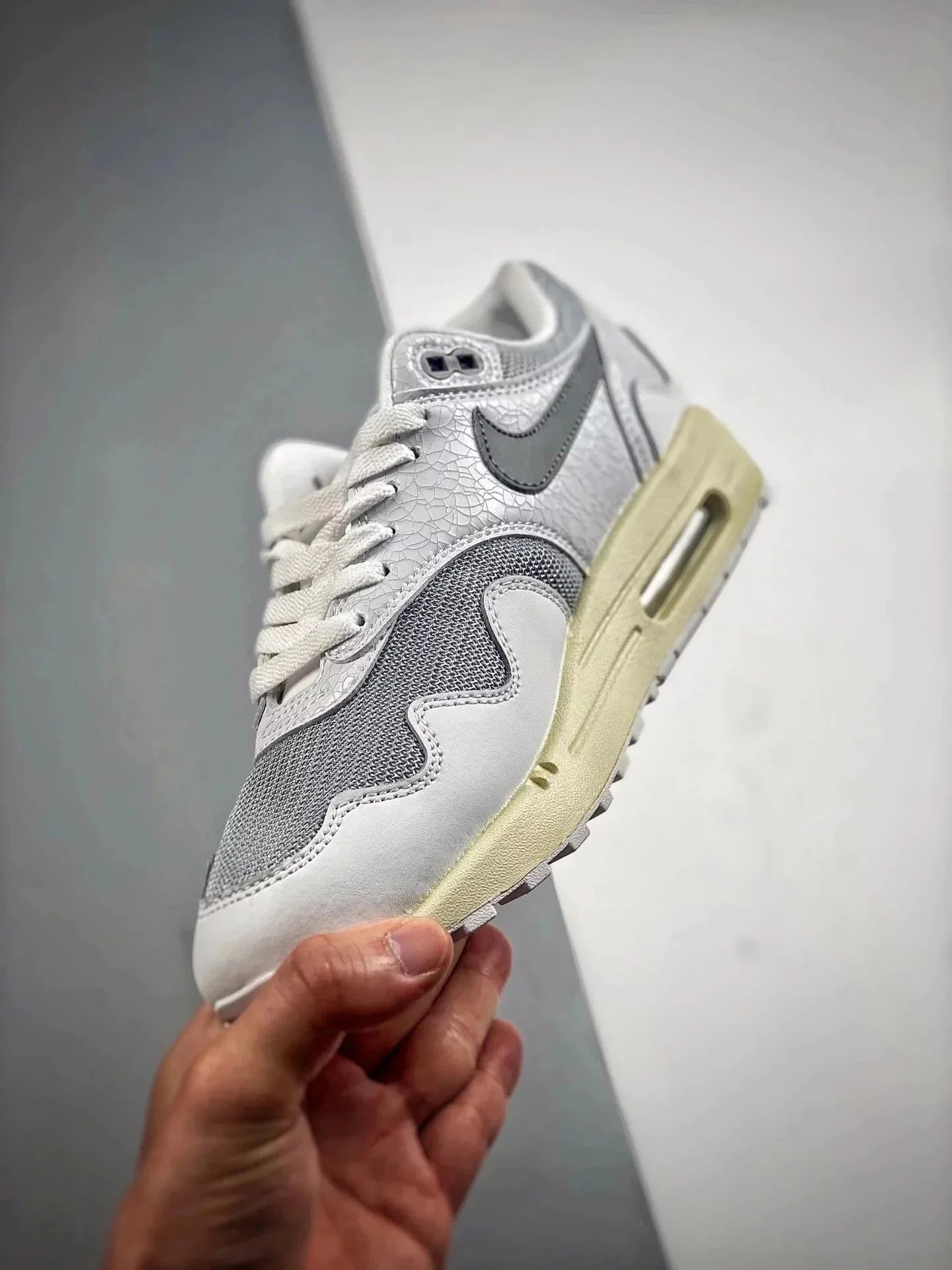 Nike Air Max 1 Wave Burgundy Sneakers - 9