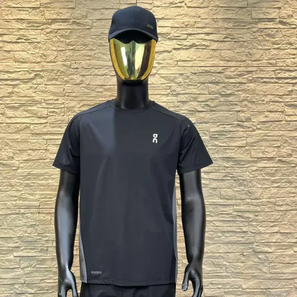 On Running Performance T-Shirt Black Activewear - 1