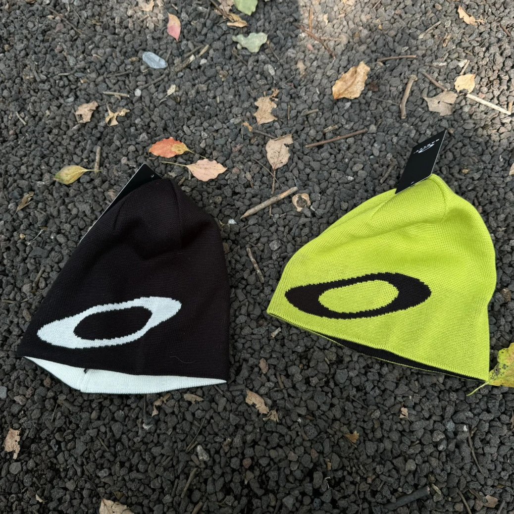 Oakley Fine Knit Hat Terracotta Beanie - 11