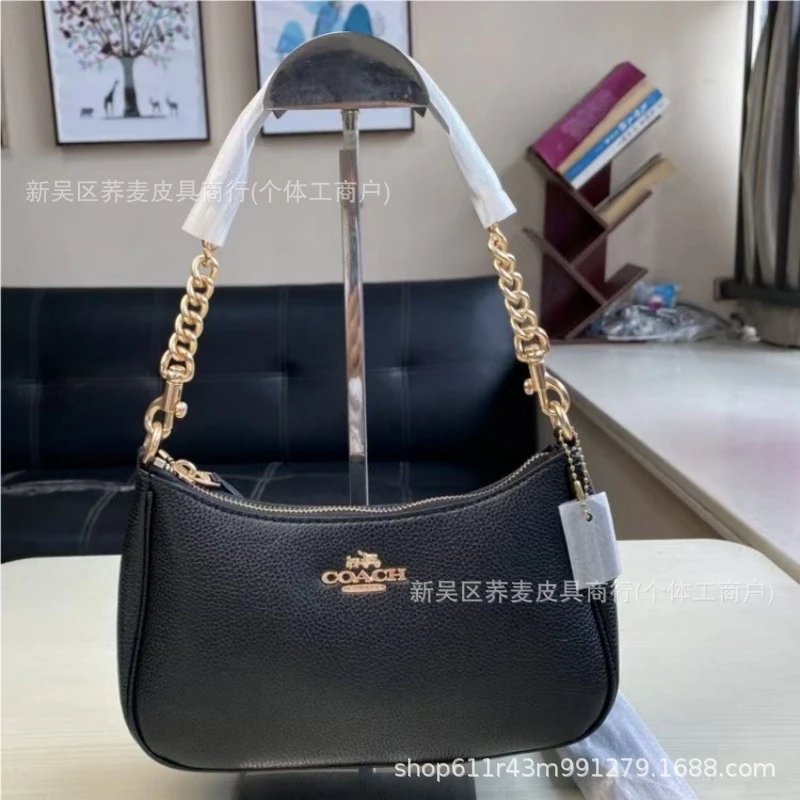 Litchi pattern black