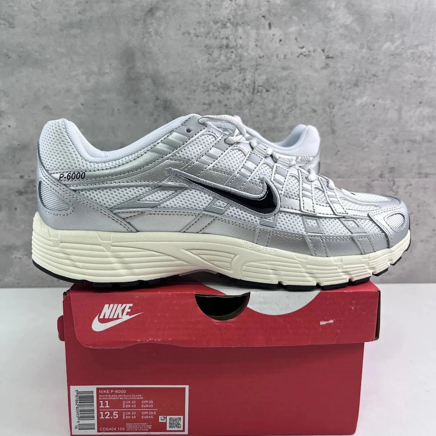 Silver White CD6404-105