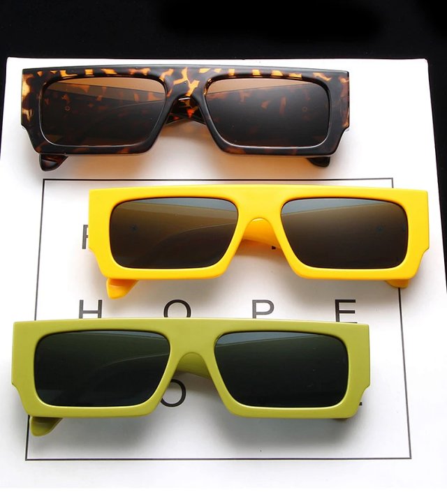 OFF-WHITE Sunglasses: seller detail photo 4