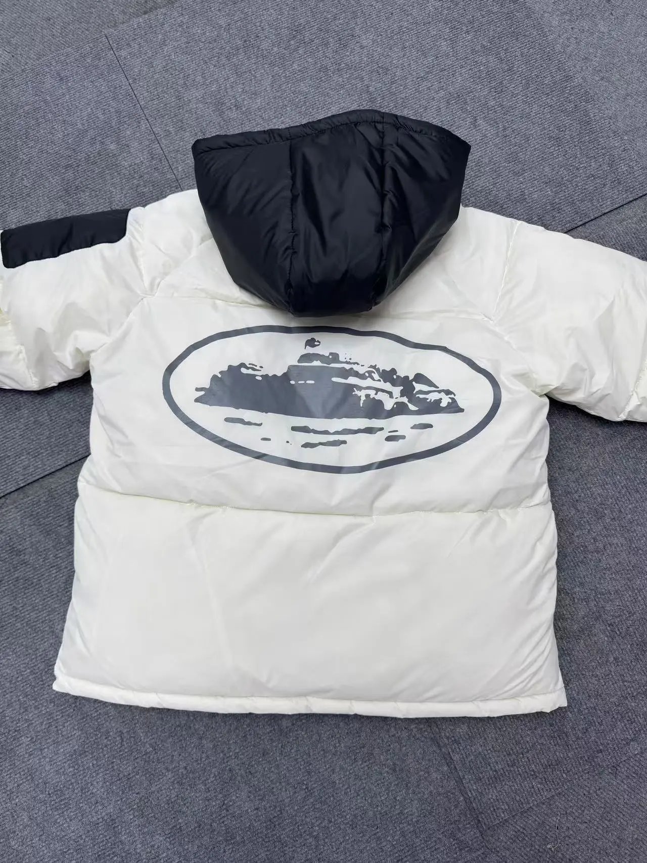 Stone Island Shadow Project Down Jacket Beige/Black - 17