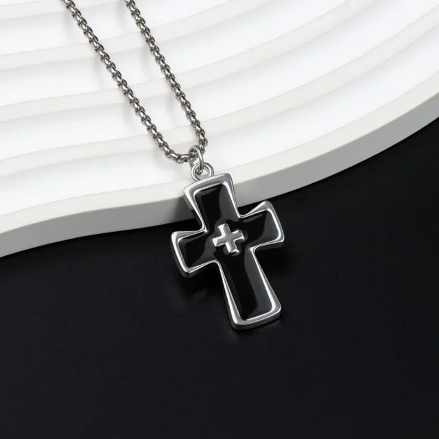 Unbranded Jewelry Gothic Cross and Heart Pendant Necklace product detail image 8